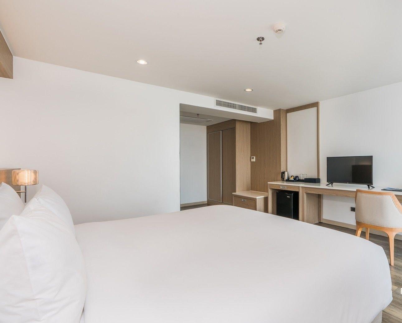 Rattanachol Hotel Csonburi Kültér fotó